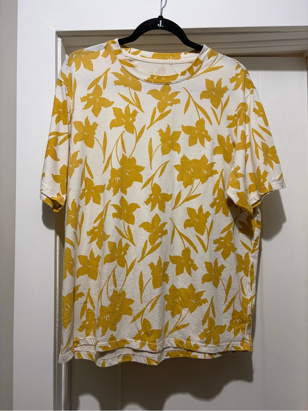 RW&CO. Yellow Floral Crew Neck Tee